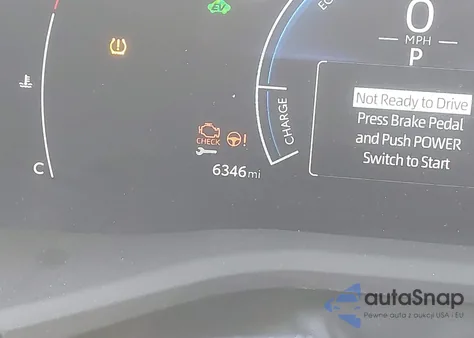 2025 Toyota Camry Le z USA, uszkodzony, nr VIN 4T1DAACK7SU541555